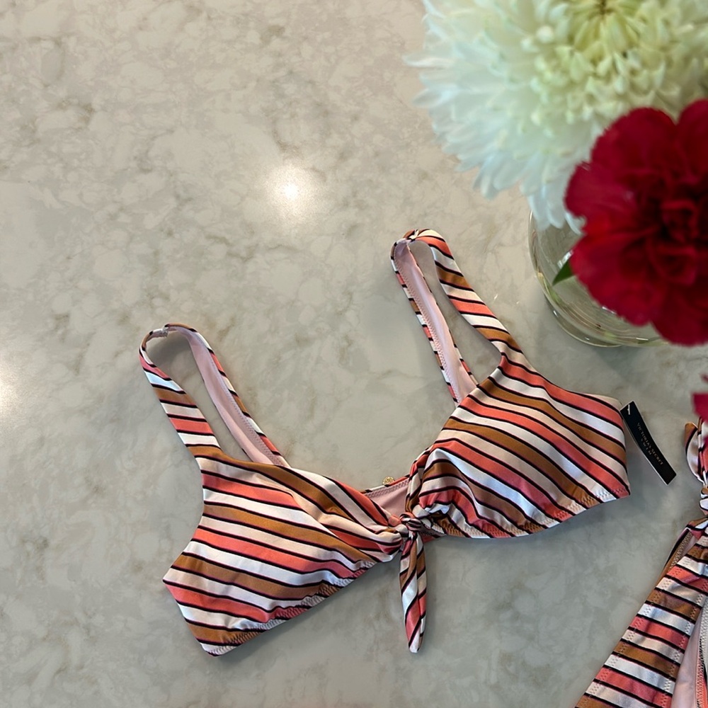 NWT Victorias Secret Bikini Set - Picture 4 of 7